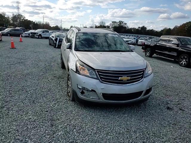 2016 Chevrolet Traverse - Image 12