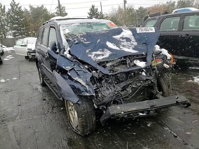 2003 Lexus GX - Image 11