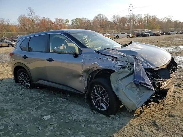 2021 Nissan Rogue - Image 12