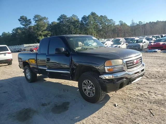 2006 GMC Sierra - Image 11