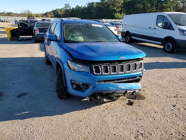 2017 Jeep Compass - Image 11