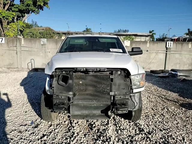 2018 RAM 3500 - Image 14