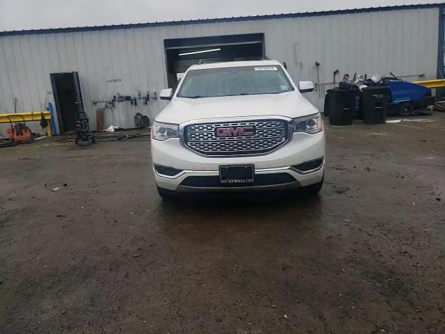 2017 GMC Acadia - Image 14