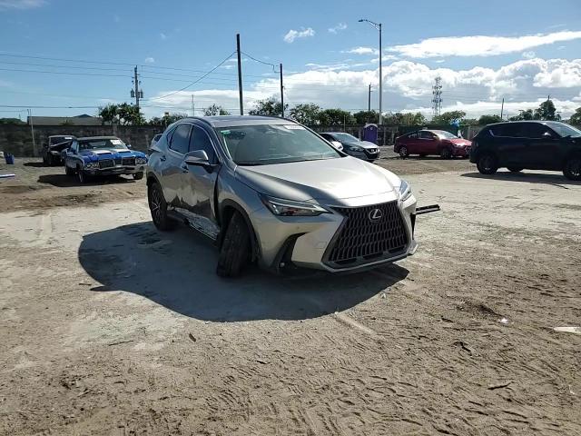 2022 Lexus NX - Image 10
