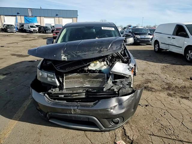 2016 Dodge Journey - Image 10