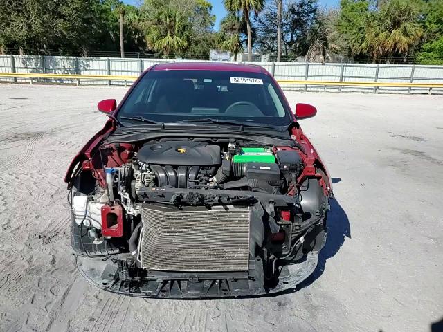 2019 Hyundai Elantra - Image 10