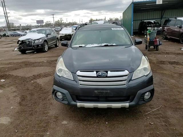 2013 Subaru Outback - Image 10