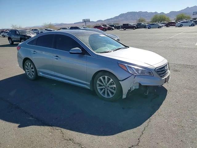 2016 Hyundai Sonata - Image 10