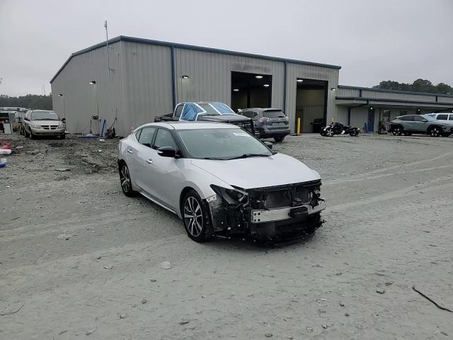 2020 Nissan Maxima - Image 14