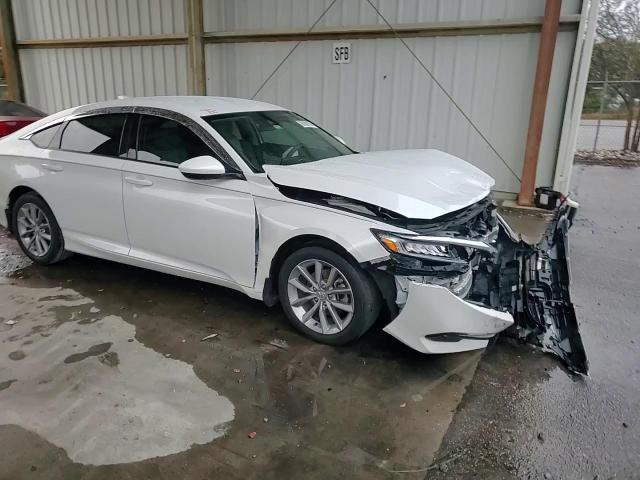 2022 Honda Accord - Image 11