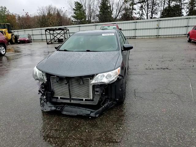2014 Toyota Camry - Image 11