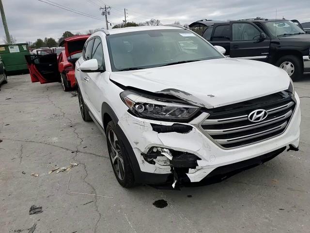 2018 Hyundai Tucson Value VIN: KM8J33A20JU807153 Lot: 80087384