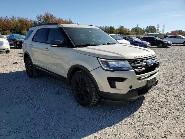 2018 Ford Explorer - Image 12