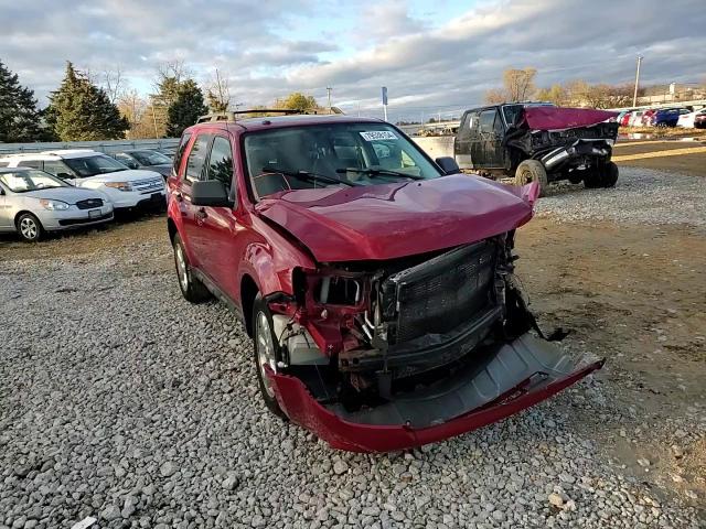 2010 Ford Escape - Image 11
