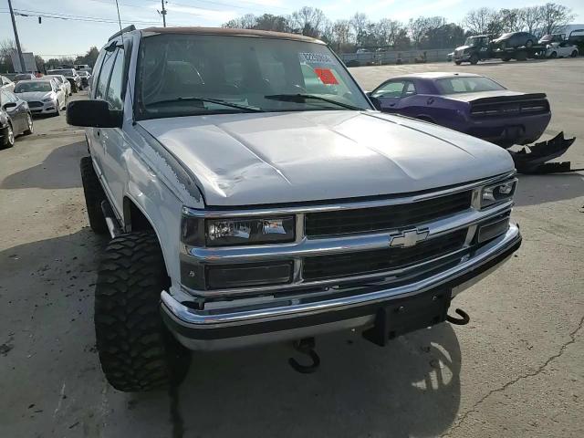 1998 Chevrolet Tahoe - Image 12
