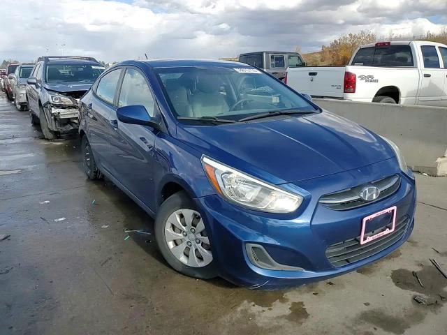 2015 Hyundai Accent - Image 13