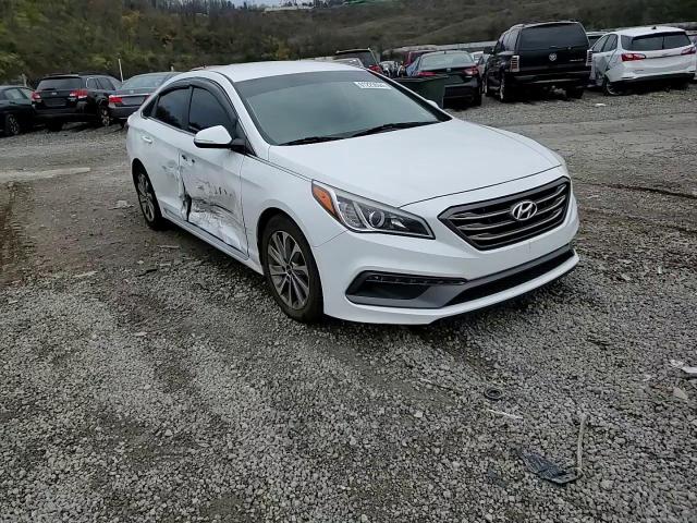 2015 Hyundai Sonata - Image 11