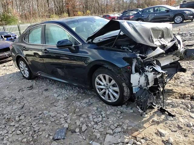 2018 Toyota Camry L VIN: 4T1B11HK1JU545440 Lot: 79065164