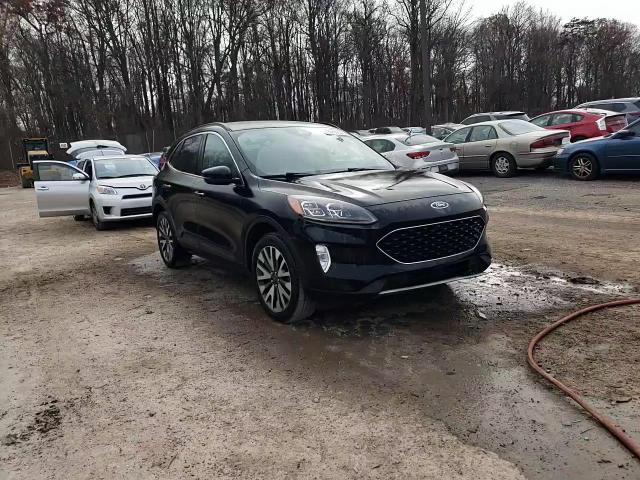 2020 Ford Escape Titanium VIN: 1FMCU9J96LUB17335 Lot: 79093904