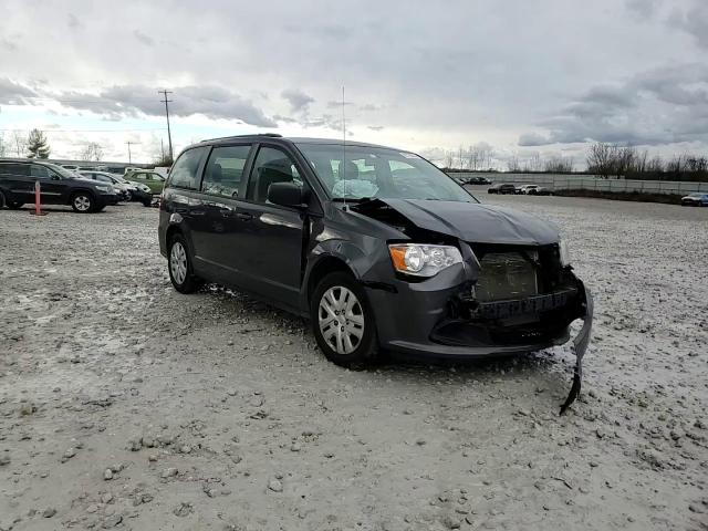 2017 Dodge Caravan - Image 14