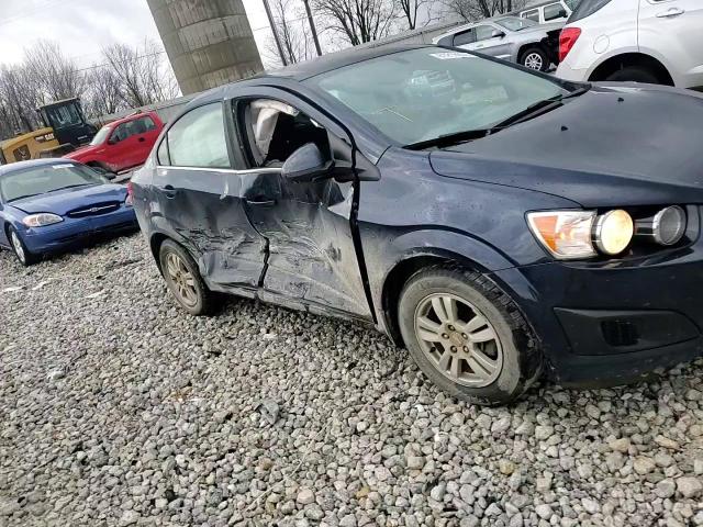2016 Chevrolet Sonic - Image 10