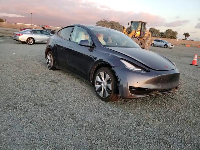 2020 Tesla Model Y VIN: 5YJYGDEE6LF053592 Lot: 75064214