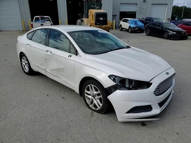 2016 Ford Fusion - Image 14
