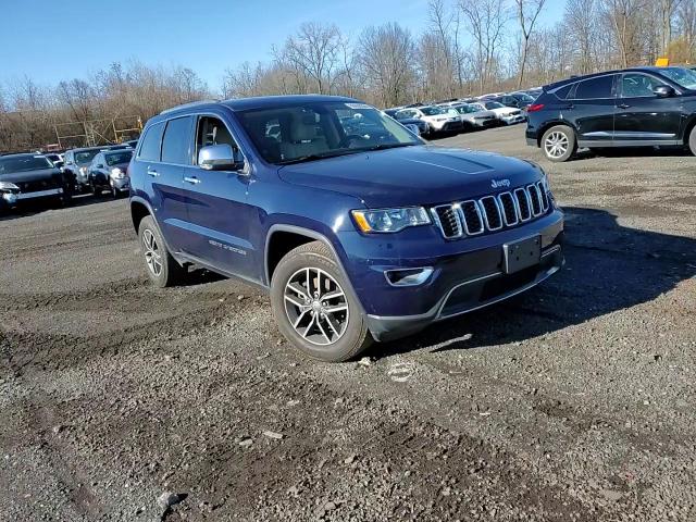 2018 Jeep Grand Cherokee - Image 12