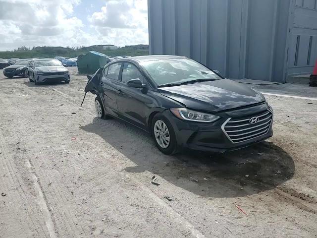 2017 Hyundai Elantra - Image 11
