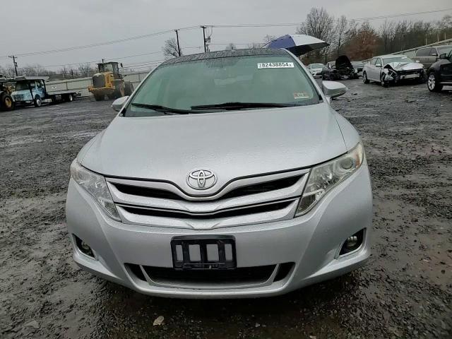 2013 Toyota Venza - Image 12