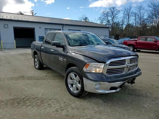 2015 RAM 1500 - Image 14