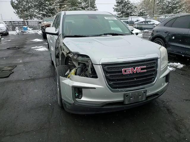 2016 GMC Terrain - Image 10