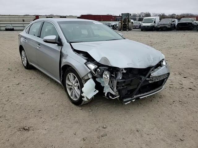 2015 Toyota Avalon - Image 10