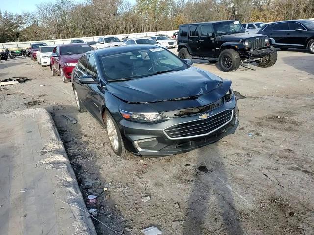 2016 Chevrolet Malibu - Image 10