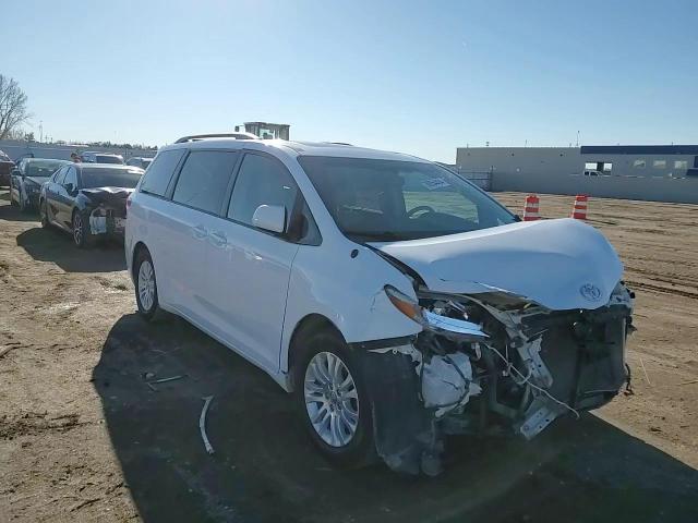 2014 Toyota Sienna Xle VIN: 5TDYK3DC1ES468357 Lot: 80054404