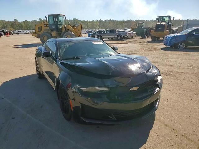 2019 Chevrolet Camaro - Image 13