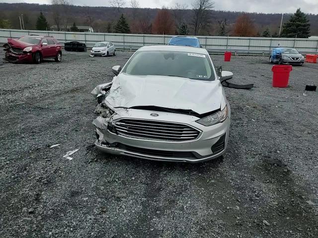 2019 Ford Fusion - Image 10