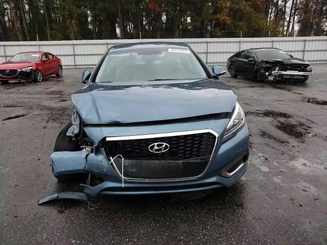2016 Hyundai Sonata - Image 11