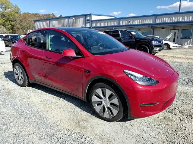 2022 Tesla Model Y VIN: 7SAYGDEE3NF321570 Lot: 81675274