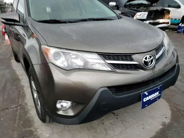 2015 Toyota RAV 4 - Image 10