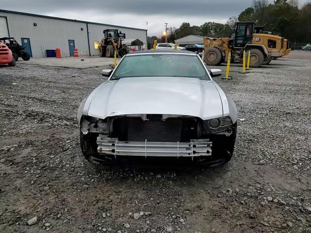2014 Ford Mustang - Image 14