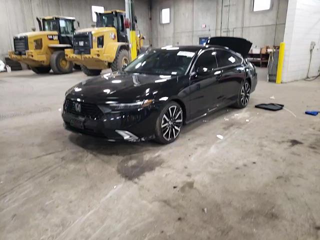 2024 Honda Accord Touring Hybrid VIN: 1HGCY2F86RA039389 Lot: 82146134