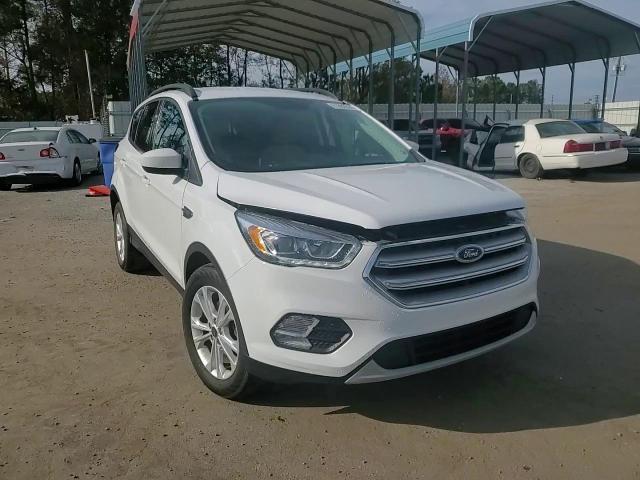 2019 Ford Escape - Image 14