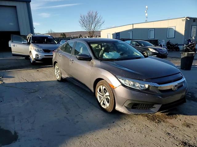 2017 Honda Civic - Image 11