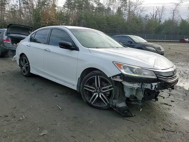 2017 Honda Accord - Image 11
