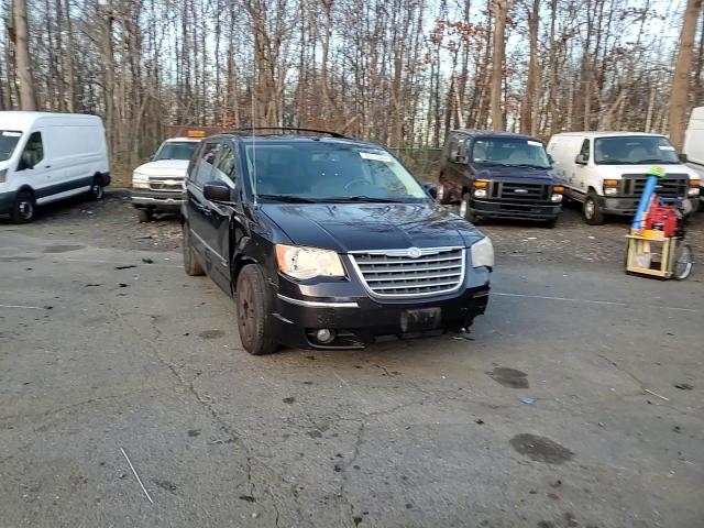 2010 Chrysler Town & Country Touring VIN: 2A4RR5DX5AR290660 Lot: 82012364