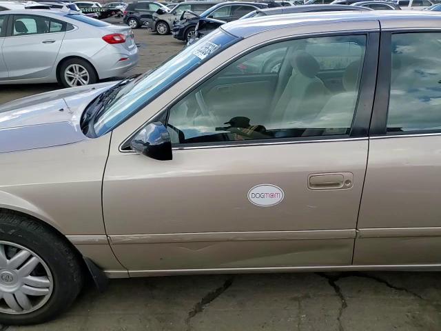 2001 Toyota Camry - Image 11