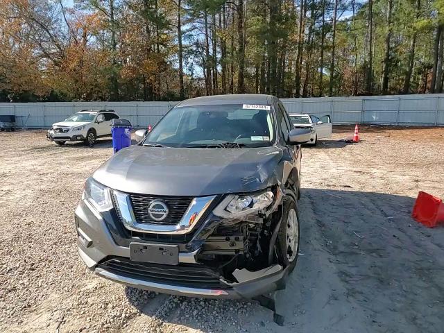 2019 Nissan Rogue - Image 11