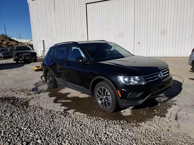 2021 Volkswagen Tiguan - Image 12