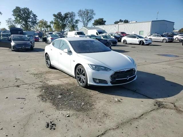 2016 Tesla Model S VIN: 5YJSA1E29GF132742 Lot: 91225935